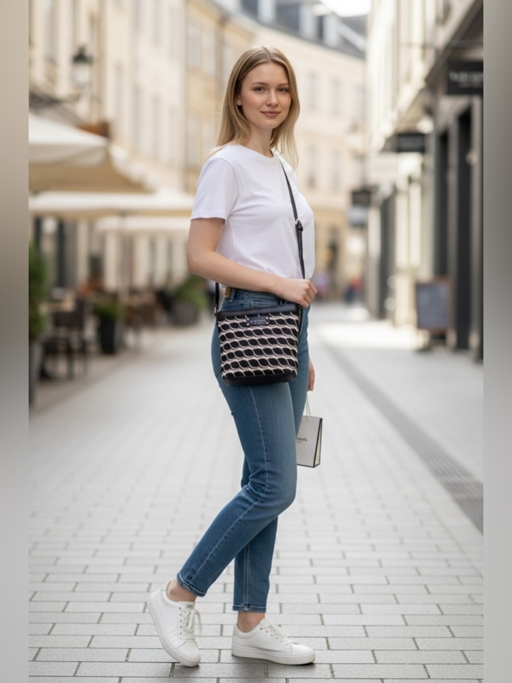 Kate Spade Navy Ivory Scallop Print Crossbody Bag Coated Canvas